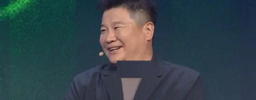 李金羽：跟C罗相比，我啥也不是，但我在工作时还是挺认真的