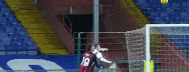 意甲:凯西点射破门,米兰客场2-1战胜桑普,以5分优势领跑积分榜